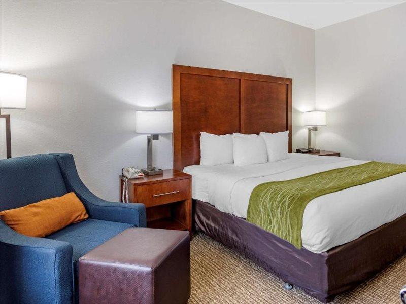 Comfort Inn Brownsville I-40 Экстерьер фото