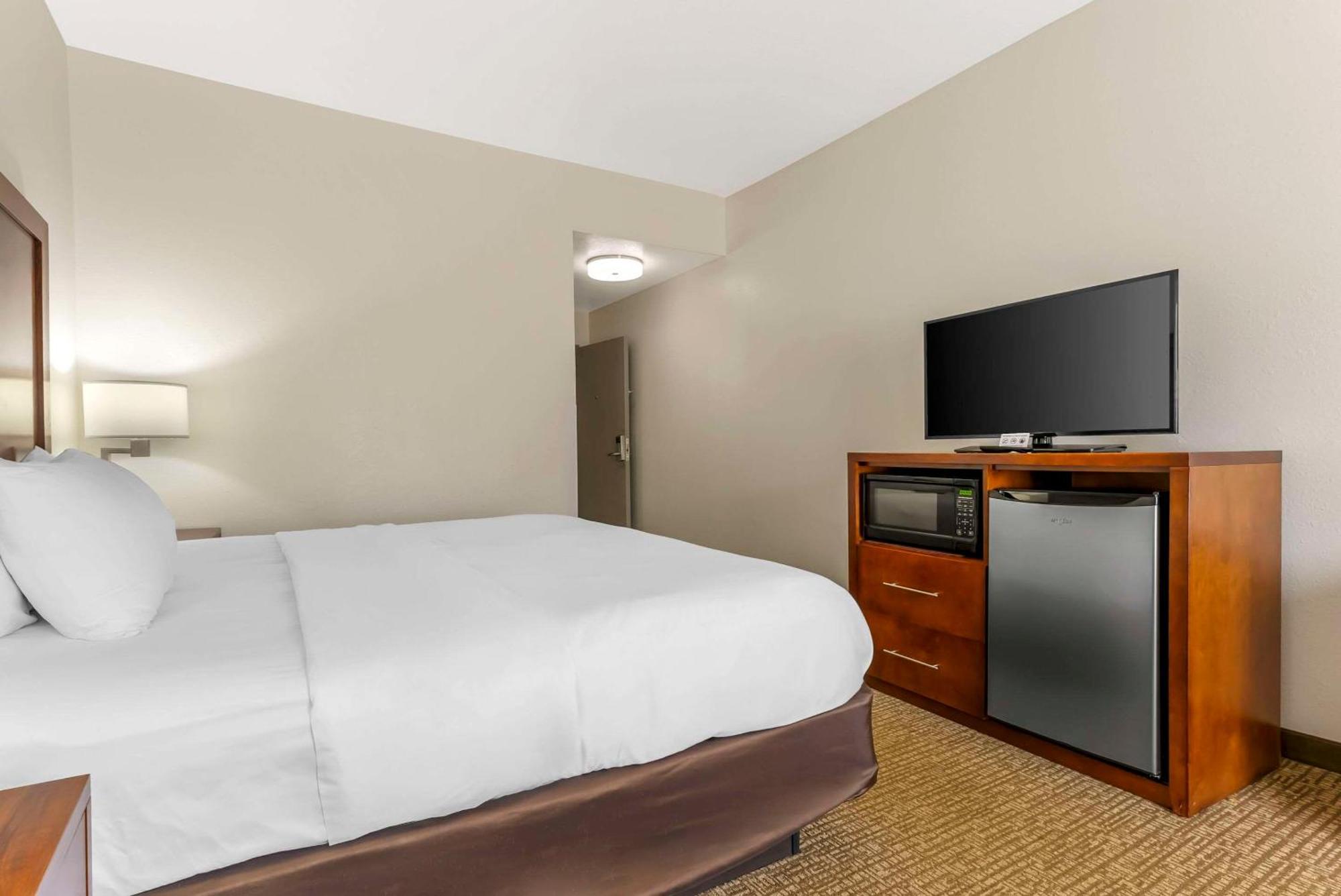 Comfort Inn Brownsville I-40 Экстерьер фото