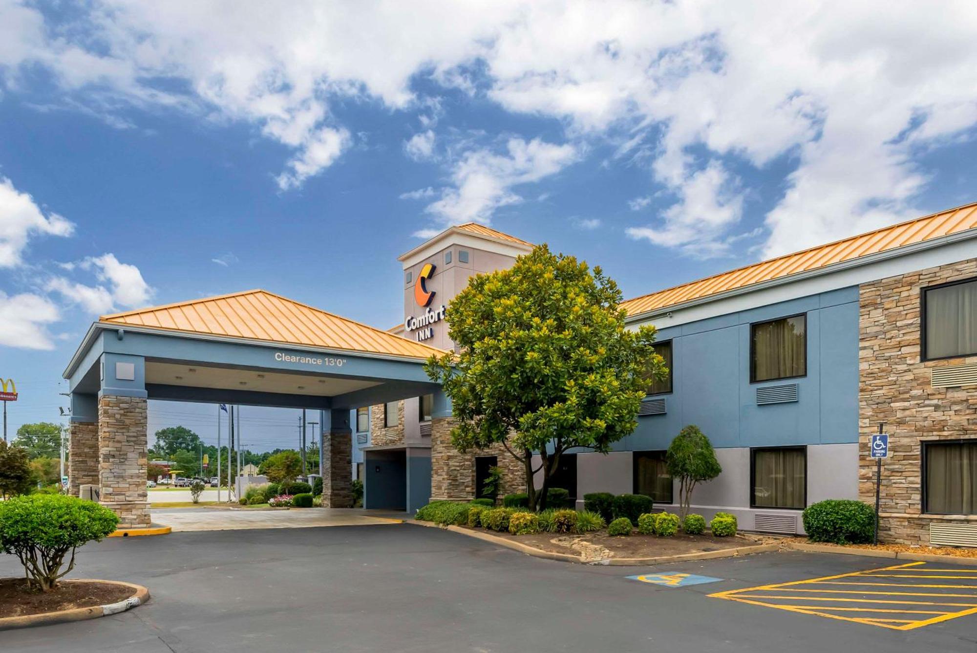 Comfort Inn Brownsville I-40 Экстерьер фото