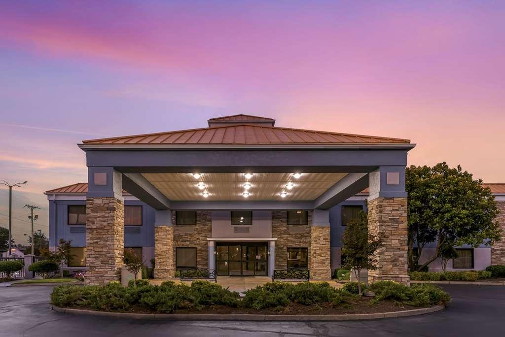 Comfort Inn Brownsville I-40 Экстерьер фото